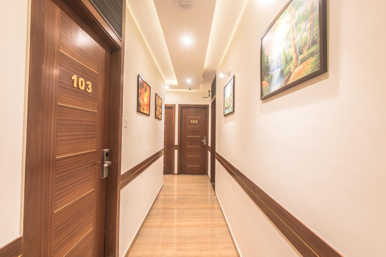 Oyo 9328 Empire Suite Navi Mumbai Extérieur photo